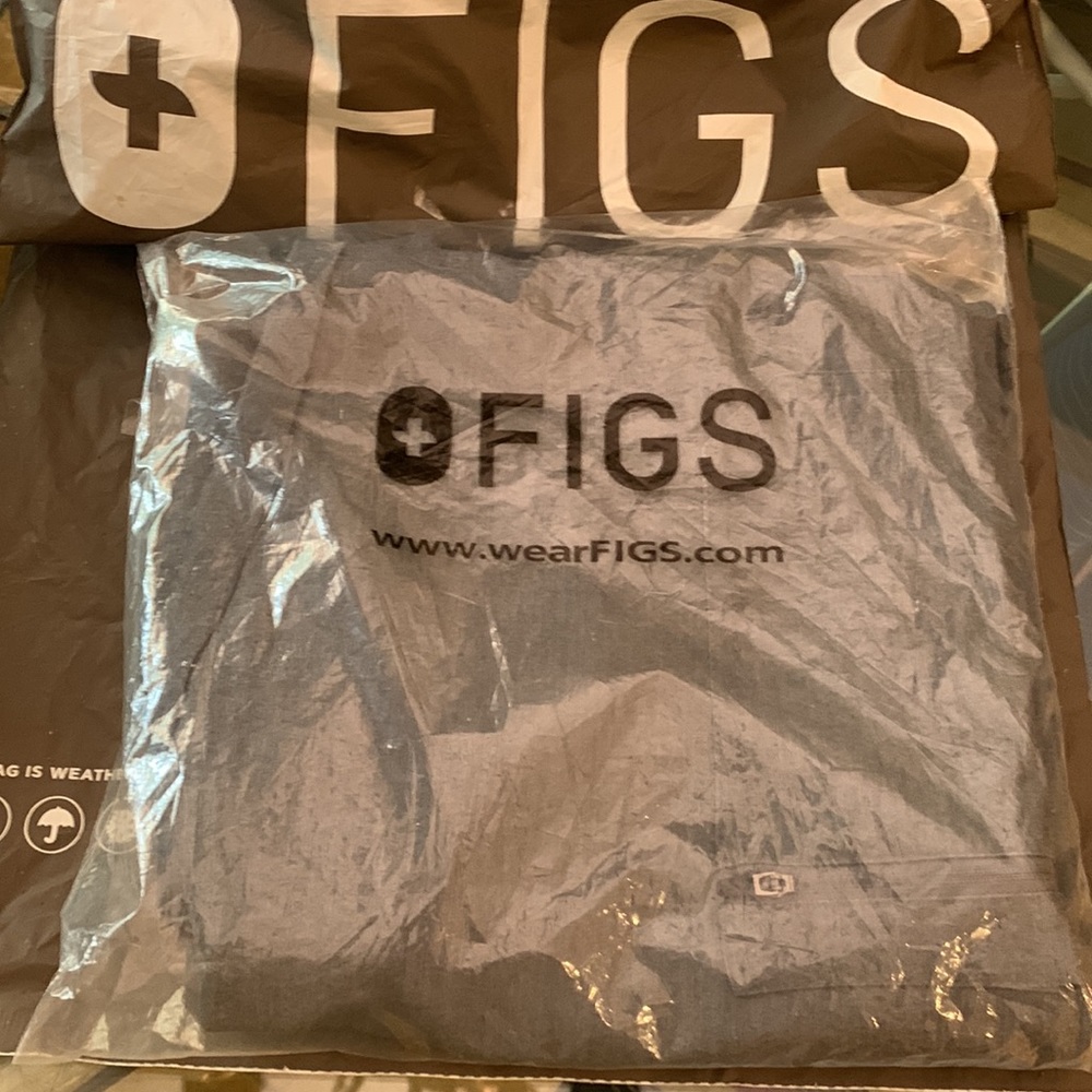 Figs Yola Skinny Pants - Graphite- NWT
